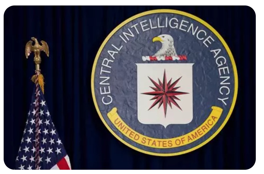 mbeposso's tweet photo. @rglucks1 Dixit l'agent de la CIA (ou assimilé) Glucksmann. https://t.co/WAt3zC9Oy0
