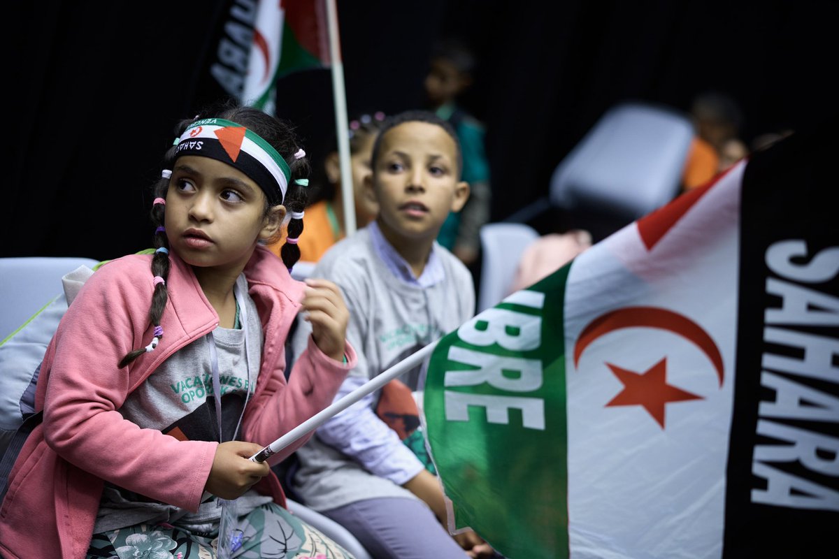 UnaiBeroiz's tweet image. 93 menores saharauis han llegado a Nafarroa desde Tinduf gracias a "Vacaciones en Paz". Fueron recibidos por familias de acogida en Orkoien, ofreciendo un respiro de las duras condiciones de los campamentos. 
Orkoien.
3 de julio de 2024.
2024ko uztailaren 3a.
©Unai Beroiz