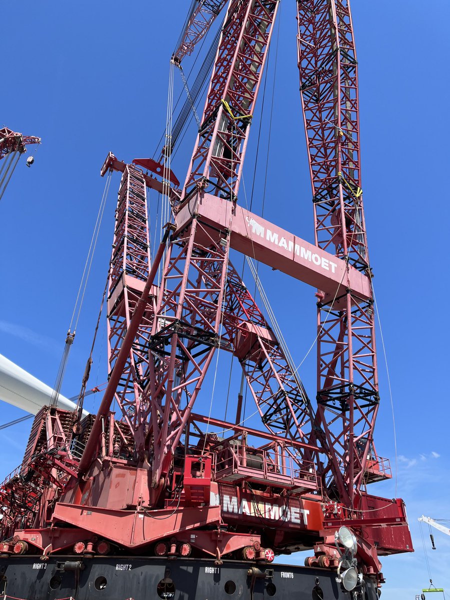 Mass_BTU's tweet image. Great day @ #VineyardWind in #NewBedford w/ CEO Klaus Moeller &amp;amp; Jen Cullen to discuss how the #ProjectLaborAgreement is working w/ delegation of Labor Leaders from #Denmark @ClausJensen Metal Workers @HenrikJensen Industrial Workers @MadsAndersen 3F ⁦@NABTU⁩ ⁦@AFLCIO⁩