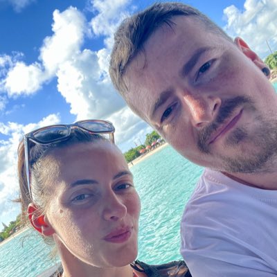 RebeccaLinactor's tweet photo. #NewProfilePic https://t.co/UvVtO4G9yB
