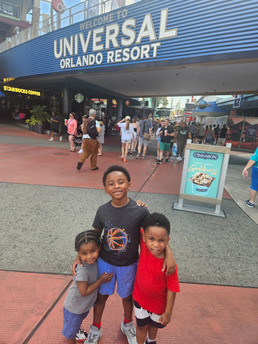 Coach Tarrik Mabon tweet media