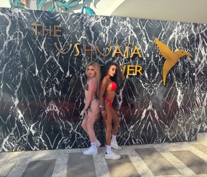 Honestly love this babe @kxtten_x #IbizaVibes #BikiniBabes  ☀️  👙 🏝️🫶🏽🙌🏽 🥰 @ushuaiaibiza https://t.c<a class="tags" href="/tag/kxtten_x">@kxtten_x</a><a href="/tag/ibizavibes"class="tags">#IbizaVibes</a><a href="/tag/bikinibabes"class="tags"><span>#bikinibabes</span></a>
