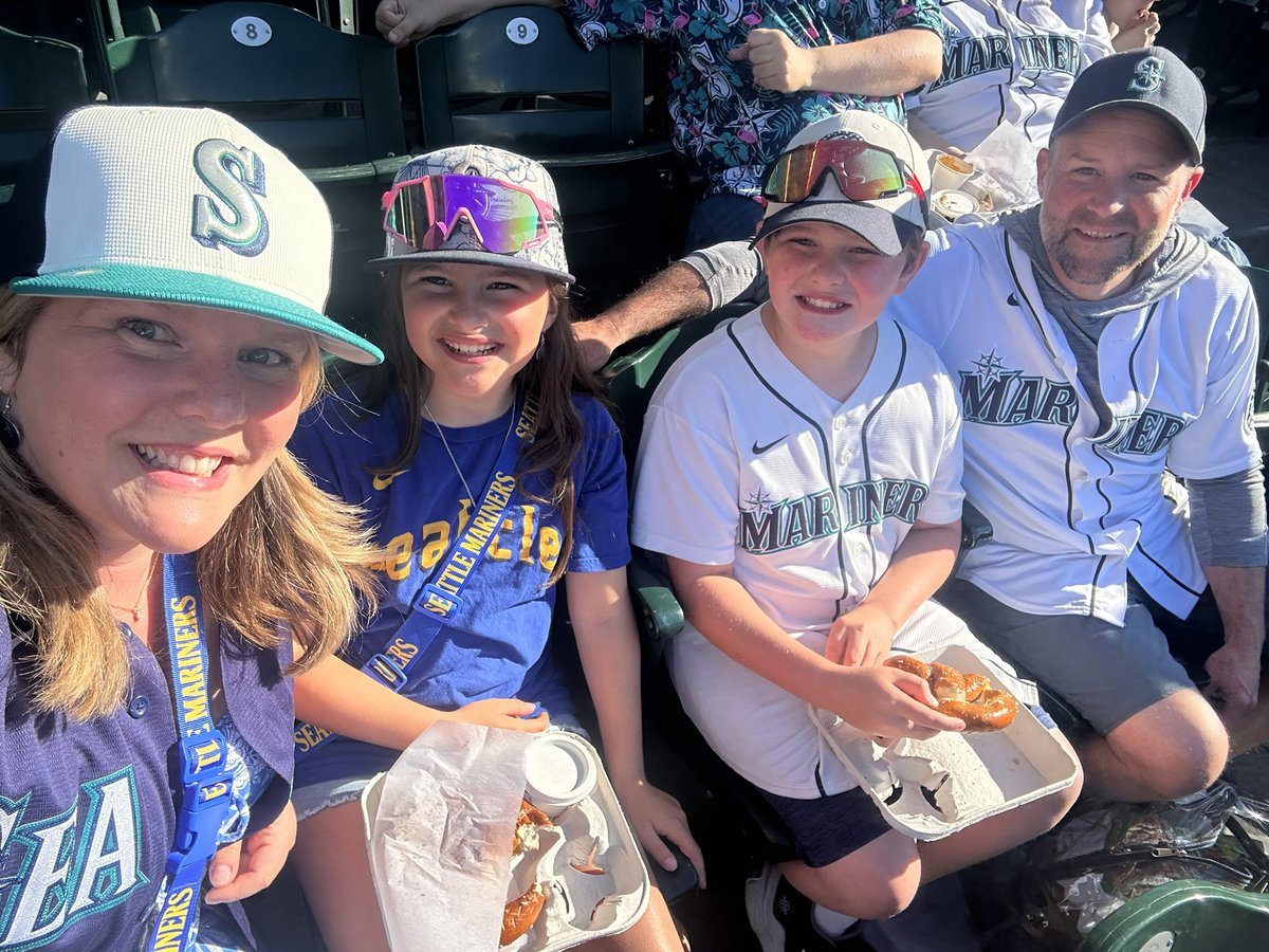 #whereiroot <a href="/Mariners/">Seattle Mariners</a> <a href="/TMobilePark/">T-Mobile Park</a>