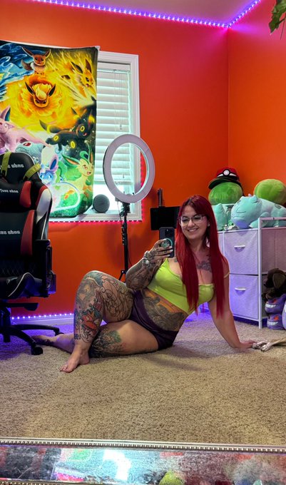 Orange you glad to see me? 🧡 https://t.co/1G5ZldeW3H<a href="/tag/canadaday"class="tags"><span>#canadaday</span></a>