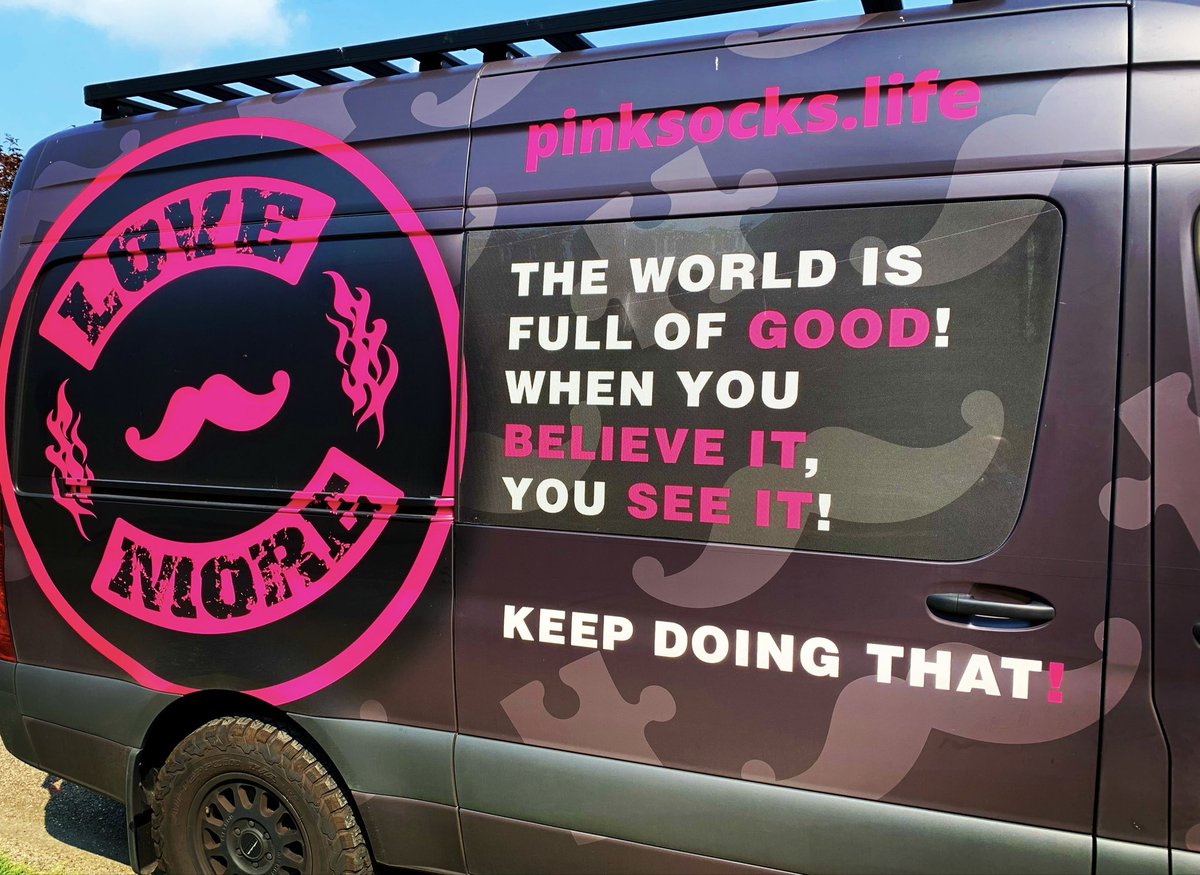 stepped out of the van at the post office….the guy next to me asks: “r there really #pinksocks?”

me: &lt;fanning the kilt and looking down at my pinksocks&gt; “yes….yes there r.”

him: &lt;looking back at the van’s message &gt; the world needs more of this. 

me: yes, it does. 

him: i