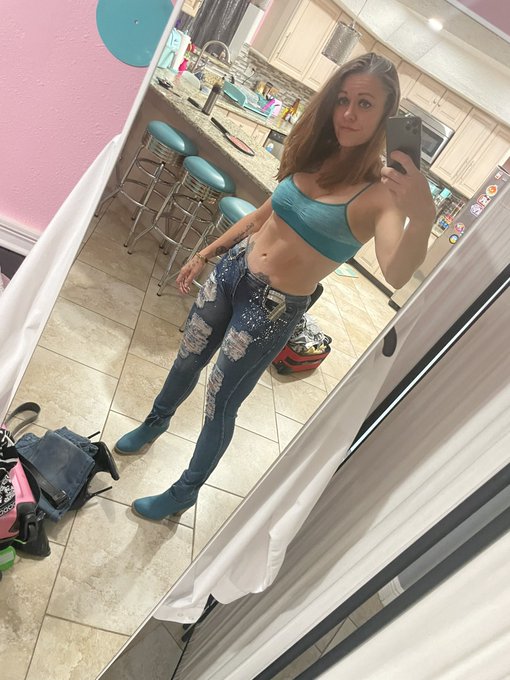 Shoot today with @VanessaRain27 and @GinarysKinkAd https://t.co/1jgoKgjcqh<a class="tags" target="_blank" title="On Twitter" href="/?out=eyJ0eXAiOiJKV1QiLCJhbGciOiJIUzUxMiJ9.eyJpYXQiOjE3MjIyMzQ1NDQsImlzcyI6InR3cG9ybnN0YXJzLmNvbSIsIm5iZiI6MTcyMjIzNDU0NCwiZXhwIjoxNzUzNzcwNTQ0LCJyZWRpcmVjdF91cmwiOiJodHRwczovL3R3aXR0ZXIuY29tL1ZhbmVzc2FSYWluMjcifQ.eey0KHvSku3DilcWfjwzufkFaCRkTVaseopR_z2YWdDC9BaBSnD6HnLnt2qHK9XaiWnXfuxkq2fHnOg_RRpyDg">@VanessaRain27</a><a class="tags" href="/tag/ginaryskinkad">@ginaryskinkad</a>