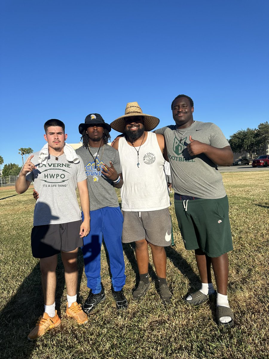 CanogaFootball's tweet photo. Three former Hunters currently playing at the next level. Anthony Villalobos (@ULV_Football ), Kayden Collins (@SanJoseStateFB ) and JQ Ladson (@psuviksFB ). Thank you for coming out and sharing some knowledge with our young Hunters. #ThePark #HuntersFootball #CanogaFootball https://t.co/F1Y2jKmnCZ