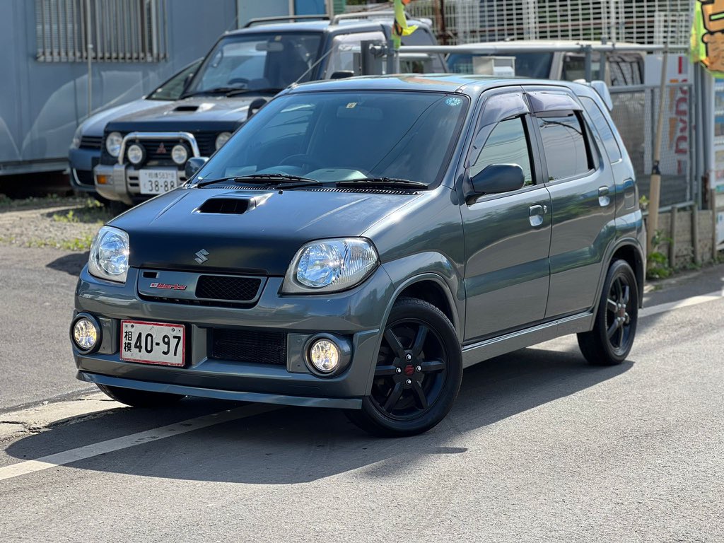 Xamnote01's tweet photo. #車売ります 
#スズキ #ケイワークス AT ターボ
55600㌔ 
年式相当に多少の傷はありますが、それ以外は内装、外装ともきれいで、エンジンも良好です！   
現車確認は、出来る限りお願いします。   総額表示、コミコミ価格(リサイクル券込、税込)です！  価格交渉可能 お近くであれば配送も可能！ https://t.co/KD78S7cMd9