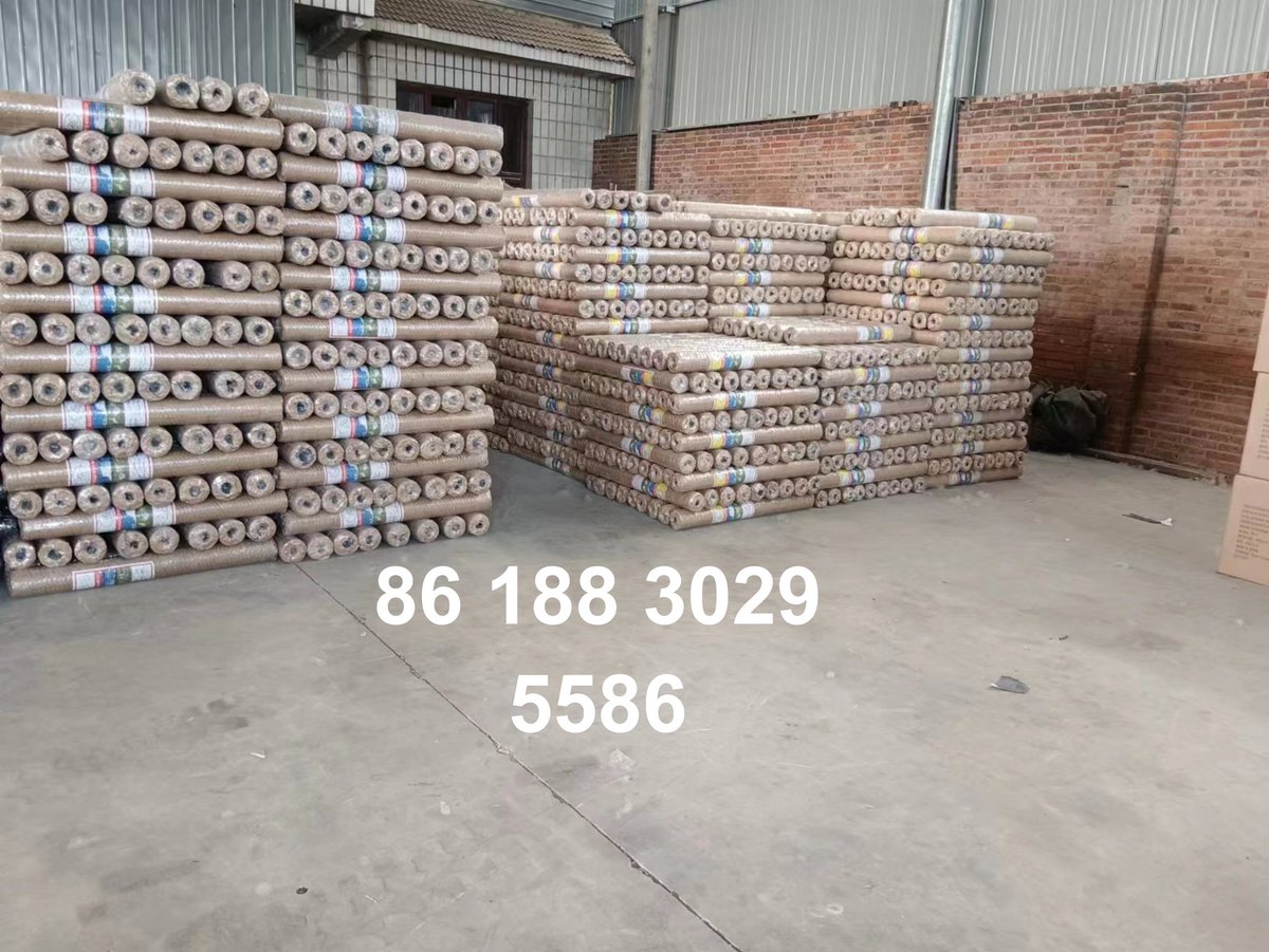 Amy12433520's tweet image. Wish the world peace and no war📷
#HexagonalWireNetting#TwistedWireNetting#HexagonalWireNetting#ChickenWireFencing#PoultryWireMeshFence#PoultryNetting