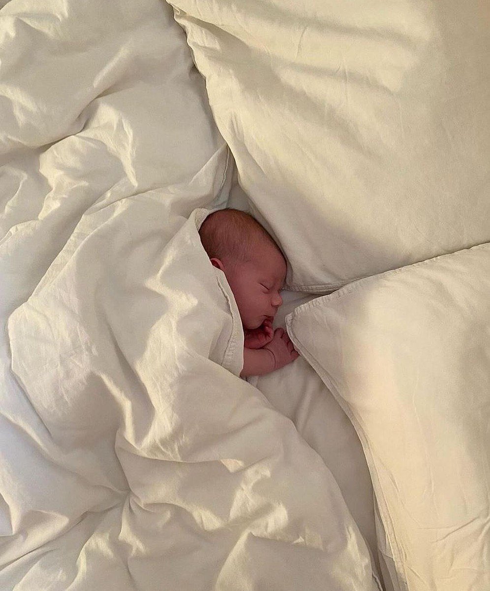 بحر 🌊 (@butterflless) on Twitter photo 