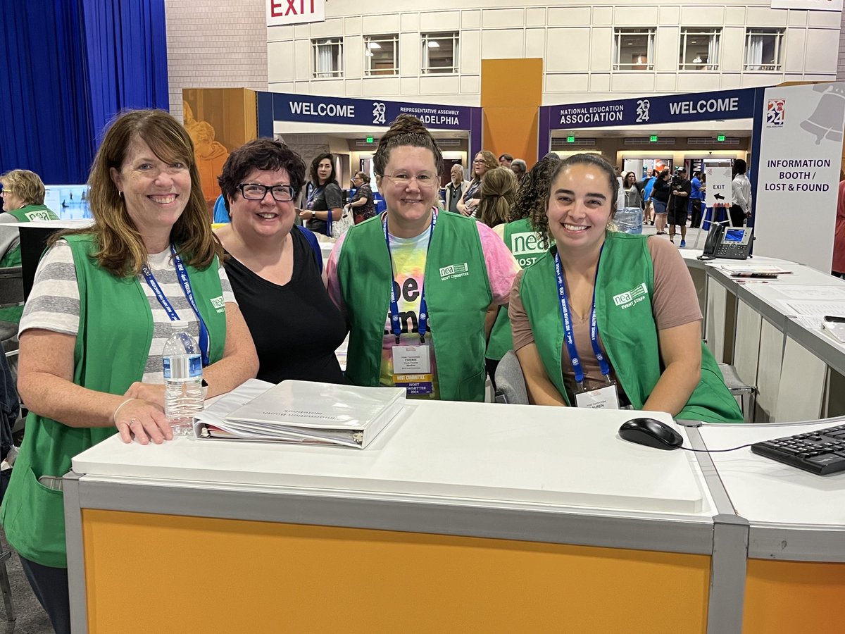 Thanks to all the ⁦<a href="/PennDelco/">Penn-Delco SD</a>⁩ volunteers during <a href="/NEA/">NEA</a>’s RA 2024. Love seeing you &amp; your wonderful smilies ⁦<a href="/PdeaPride/">PDEA Pride</a>⁩