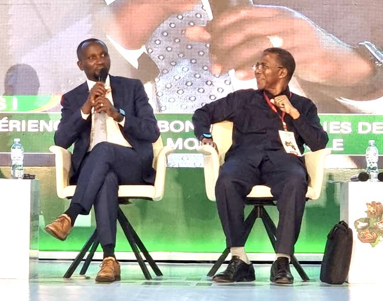 RwandaAgri's tweet photo. @RwandaAgriBoard @RwandAgriExport @Ilde_Musafiri @NdorimanaC @rbarwanda @RwandaOGS @IGIHE @magelguinee @bahourykigna @RwandaMFA Dans une masterclass intitulée "Partage d'expériences et de bonnes pratiques des autres pays acteurs du monde agricole" Hon. @Ilde_Musafiri a souligné les principaux défis identifiés par le Rwanda et comment ils sont abordés pour informer la nouvelle politique agricole en Guinée. https://t.co/68qse4EL7C