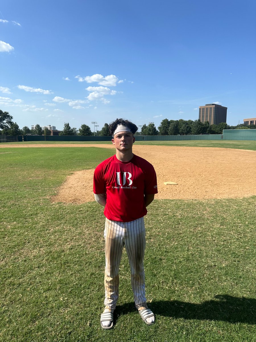 Follow @FiveToolCollege tweet media