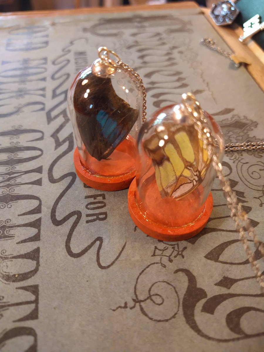 thefivewits's tweet photo. Back in the shop and studio, I may have gone a little overboard at an estate sale, so there are some vintage finds among the handmade pottery and usual shiny objects. Also, a good friend gifted me some butterfly wings from a nature conservancy, so I made jewelry featuring them! https://t.co/hWhvXCSvOy