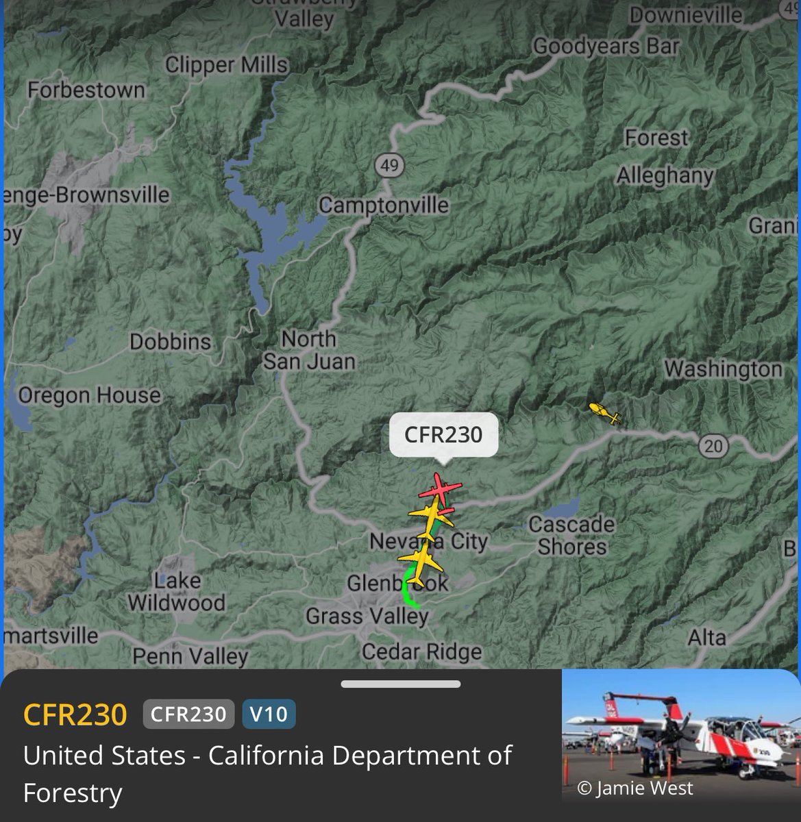 Elias_Funez's tweet photo. Grass Valley Air Attack 230 and air tankers 88 and 89 headed to the #HurletonFire new start #vegetationfire reported at 5 to 7 acres and across both sides of the road. #theunionnow #fireseason2024 @TheUnion https://t.co/IXGLAcIZO4