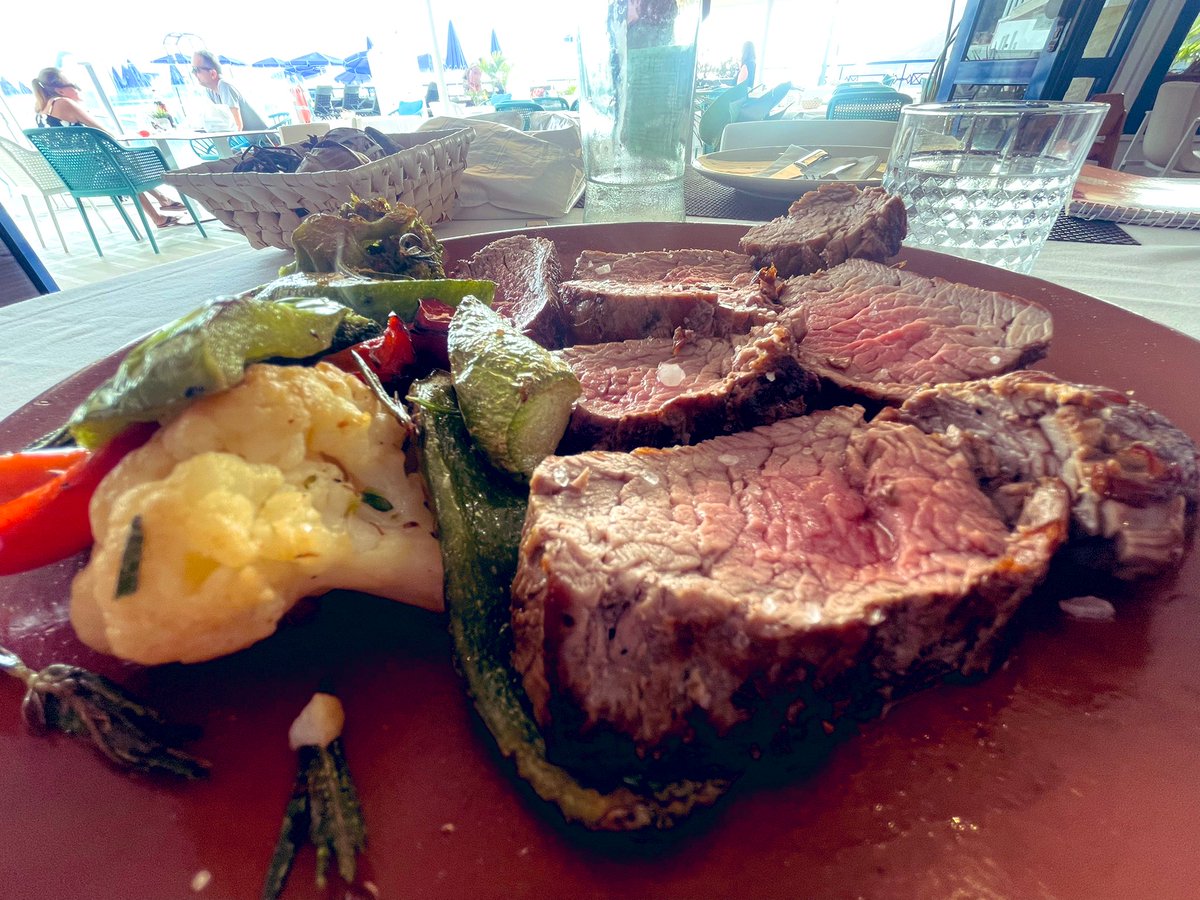 Restaurante Cala Blanca tweet media