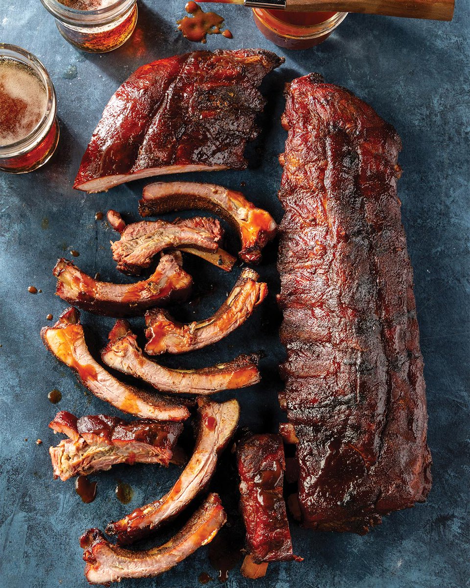 🔥 Get ready for a flavor-packed adventure with @cookingwith_darryl's ultimate comfort food duo: Jalapeño-Bacon Mac &amp; Cheese and Smoked Ribs! 🤤

bit.ly/3zmCs2C