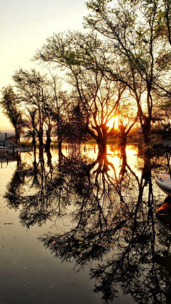 Un segundo después ya eramos historia... #Microcuento