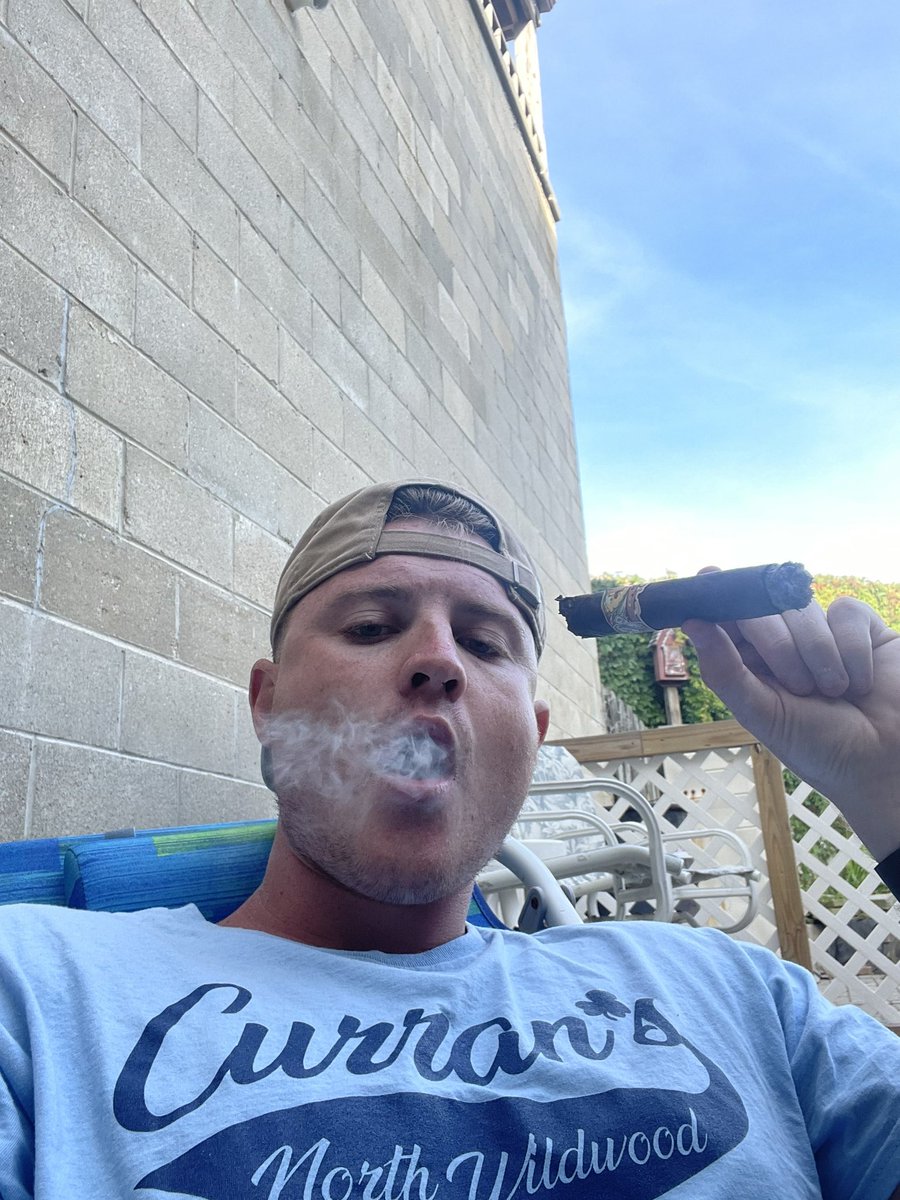 region19hoops's tweet photo. First annual St. Bedes vs St. Ignatius alumni game tomorrow morning. 8th street Avalon @ 10am. Listening to some Crooner Classics and smoking that ignatius pack. What u know about it @MoDonegal3 @region19ball https://t.co/hWgzSOnZx9