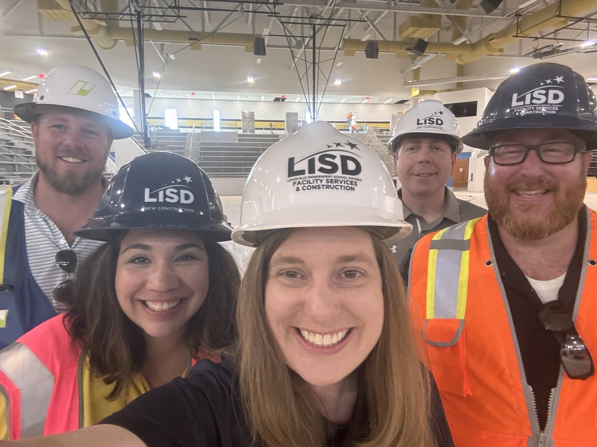 loridrapp's tweet photo. Thank you again to our voters! Walking construction work happening @TheColonyHS from the 2017 Bond- cannot wait to see our students in these spaces this coming school year. #OneLISD #thankyouvoters #BetheOneforkids https://t.co/DmLemnpjHj