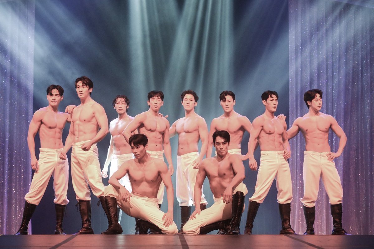 StarzabThailand's tweet photo. NewBie Media พร้อมทำหัวใจคุณเต้นแรง ไปกับ Wild Wild Show การแสดงสุดเอ็กซ์คลูซีฟของหนุ่ม ๆ สุดเซ็กซี่จากเกาหลีใต้ เปิดจองบัตรแล้ววันนี้ ที่ Thaiticket Major ทุกสาขา https://t.co/4onO8LYmOe
#WILDWILD #WILDWILDShow #WILDWILDThailandTour #WILDWILDShowThailandTour https://t.co/c07eQQmE77