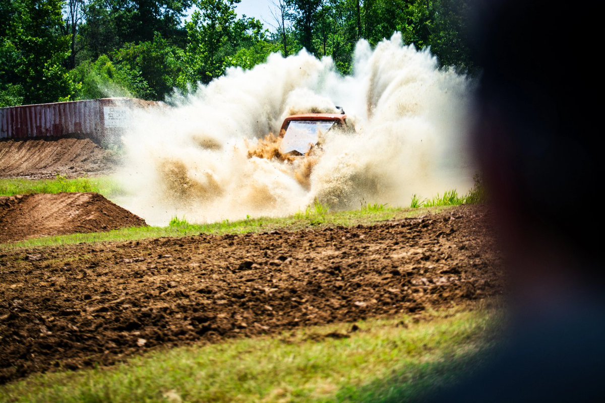 Domoreadventur2's tweet image. Another of what I do does revolve around the outdoors and automotive but certainly not limited to.
#getfoundoutdoors #domore18 #monstertruck #megatruck #automotivephotograpy #stl #missouri #photography