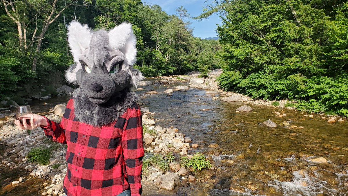 Axelthebigdog's tweet image. Care to share a glass of wine with me on this beautiful summer day?