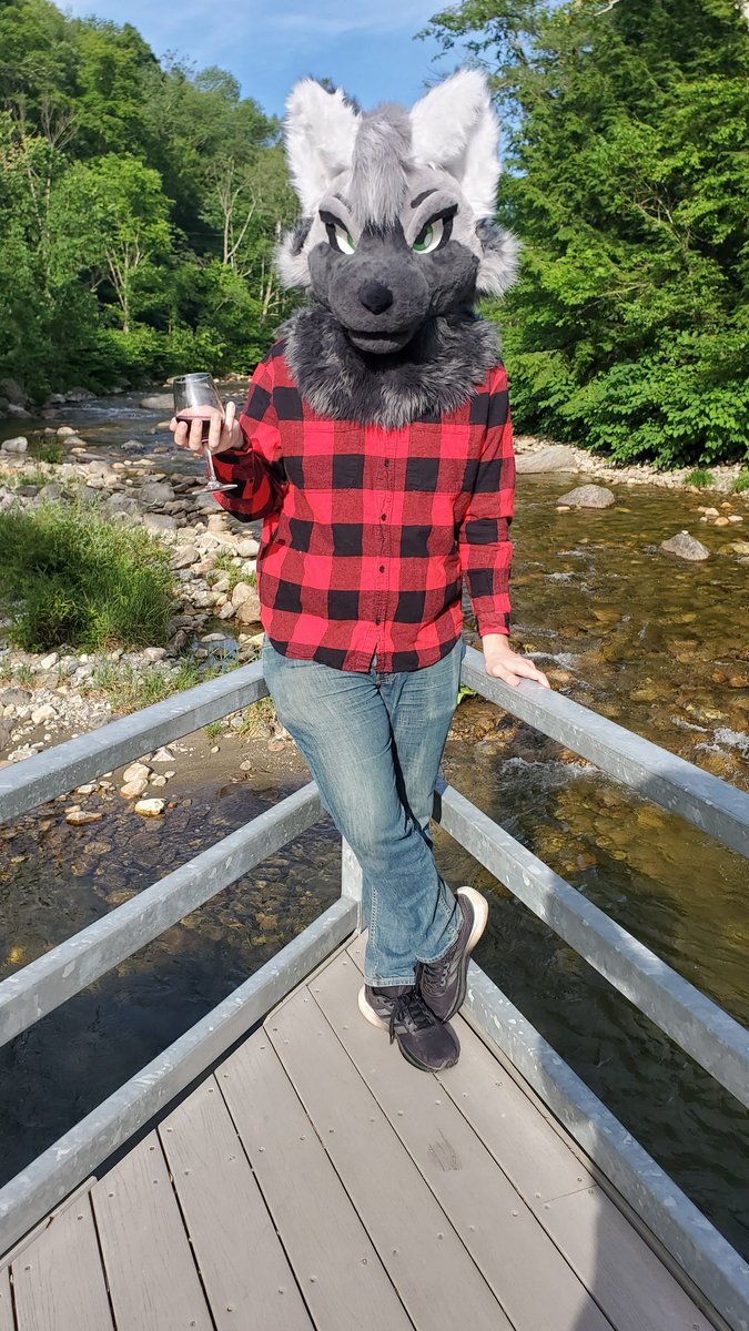 Axelthebigdog's tweet image. Care to share a glass of wine with me on this beautiful summer day?