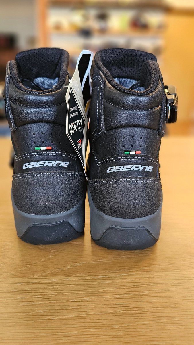 GAERNE ガエルネ PANTERA GORE-TEX ブラック 26cm 【公式通販】