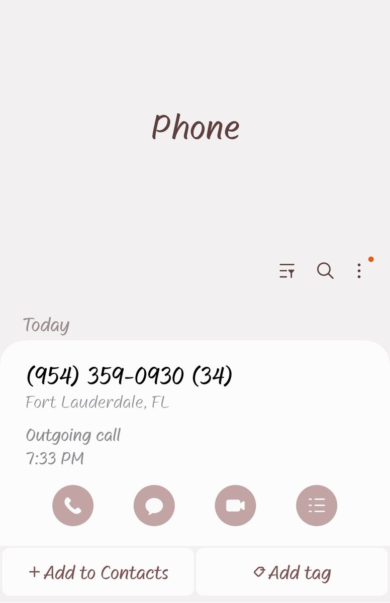 shannonlee_84's tweet photo. @SpiritAirlines @FLLFlyer  Spirit never loaded my luggage we've been calling ALL DAY LONG!! Was told at the airport our luggage would be delivered TODAY. No luggage. No updates. NO ONE TO ANSWER THE FUCKING PHONE! TERRIBLE CUSTOMER SERVICE!!! Still currently calling!!! https://t.co/SYTXHOmqF8