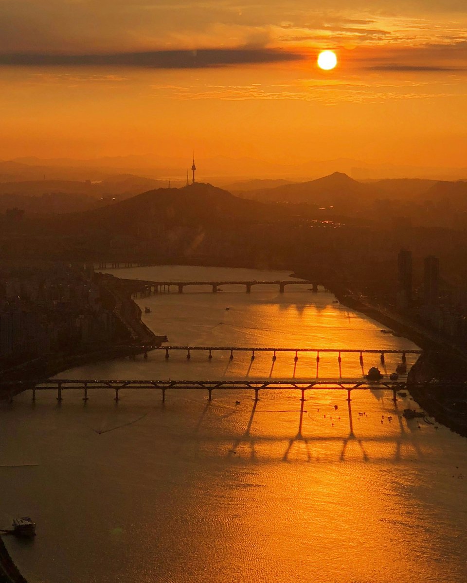 Seoul South Korea Explore tweet media