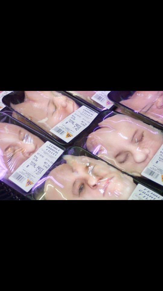 WilburyDirk's tweet image. I didn&apos;t want to bring the same thing to the BBQ as everyone else.  How do you like your face? #YeahScience