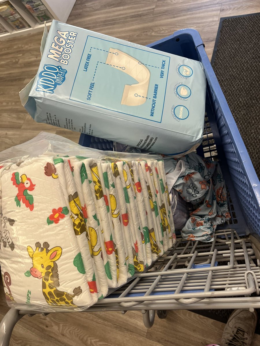 Love <a href="/abdlrdenver/">Denver’s Diaper Dealer</a> so much! Was able to get a new onesie today and stocked up on some pampers and stuffers! Might have got my little paws on a new changing pad 😍 

#abdl #abdlr #abdlpup #adultbaby #localabdl #kiddodiapers #rearz 
#kinkybaby #abdlfurrie
