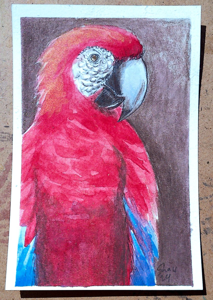 rohvannyn's tweet image. #sketchboxchallenge - alizarin crimson hue, ultramarine blue, a sparkly gold, a dark brown watercolor pencil, and a gray fineliner.  Was a bit of a challenge not having a proper yellow but fun.  #sketchbox