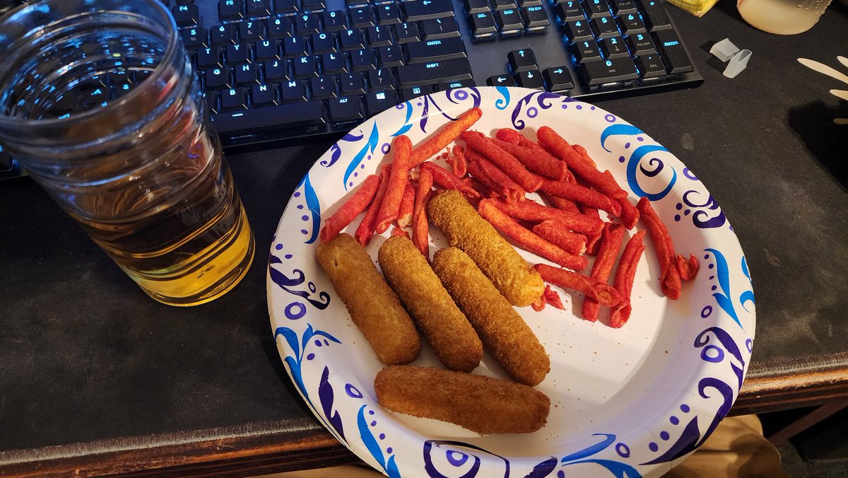 Boy dinner pt.2 😗