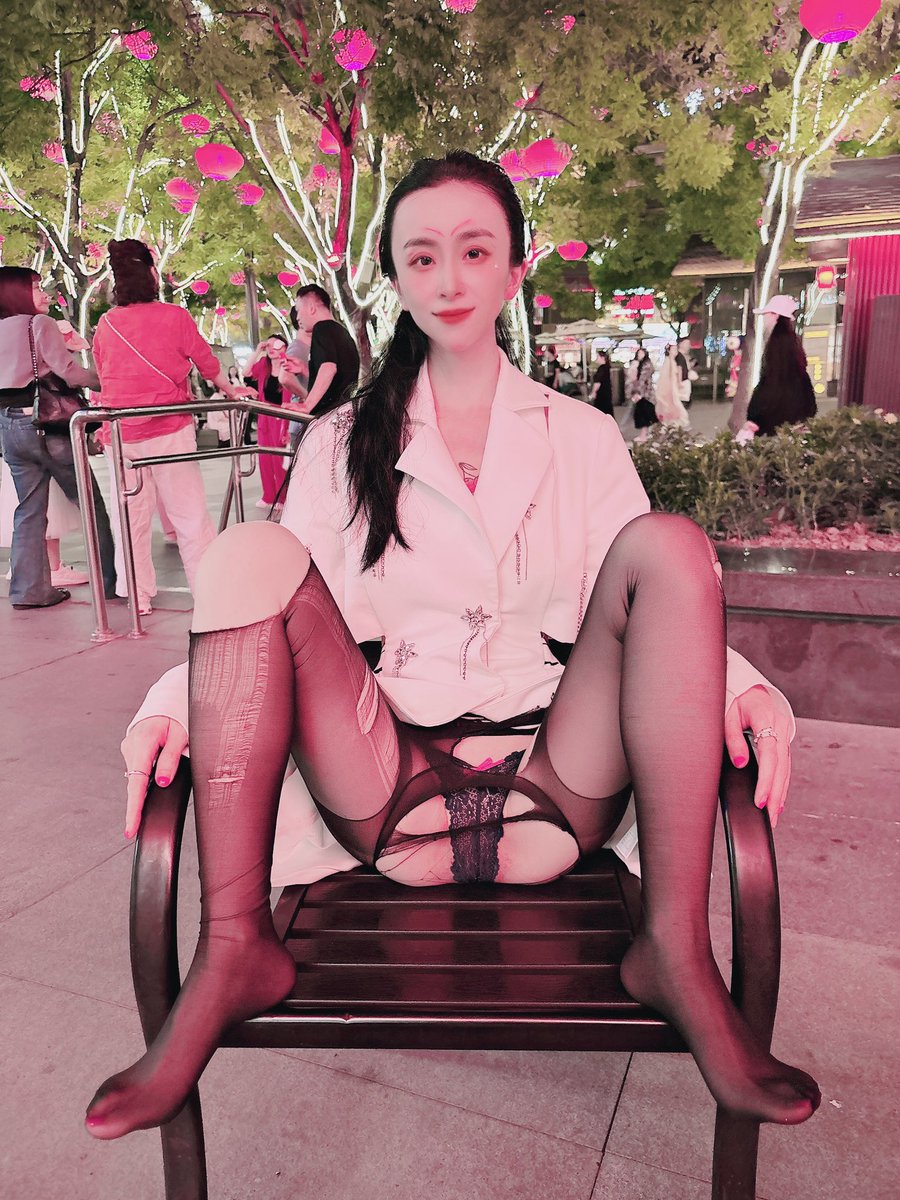 不多说了，有图有真相，狼多肉少的群你们见过吗？😍😍😍 https://t.co/HFwyezC4A2