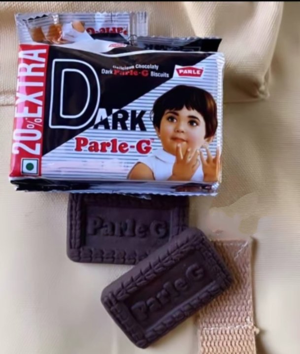 आखिर तुमने भी अपना रंग बदल ही दिया तुमसे यह उम्मीद नहीं थी पारले जी😂
.