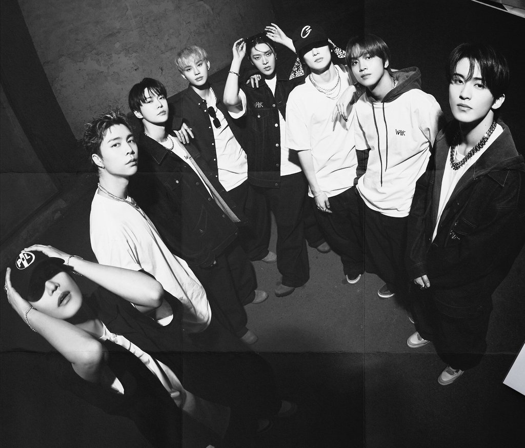 neovacane's tweet photo. 𝙙𝙤𝙣’𝙩 𝙘𝙖𝙧𝙚 𝙗𝙤𝙪𝙩 𝙖 𝙩𝙝𝙖𝙣𝙜
𝘢𝘺 𝘨𝘦𝘵 𝘨𝘦𝘵 𝘰𝘶𝘵 𝘮𝘺 𝘸𝘢𝘺 https://t.co/5uHzcehBRY