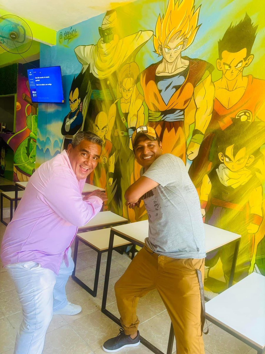 ramirosolorio's tweet photo. Gracias mi querido brother Yair Mendoza, por invitarme a cortar el listón inaugural de “Kame House Renacimiento”. 
¡Un concepto chingón!
¡Pura sabrosura! 

#𝗦𝗼𝘆𝗧𝘂𝗕𝗿𝗼𝘁𝗵𝗲𝗿 y #𝗦𝗼𝗺𝗼𝘀𝗔𝗰𝗮𝗽𝘂𝗹𝗰𝗼 https://t.co/xs3scEa251