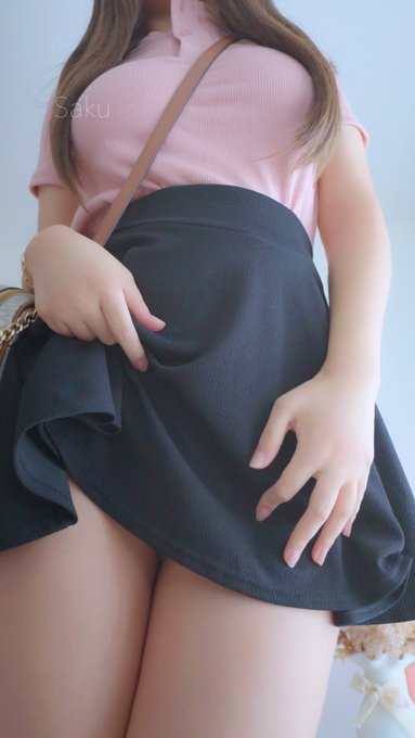 Go on a date with me? https://t.co/IVdag2cKnU