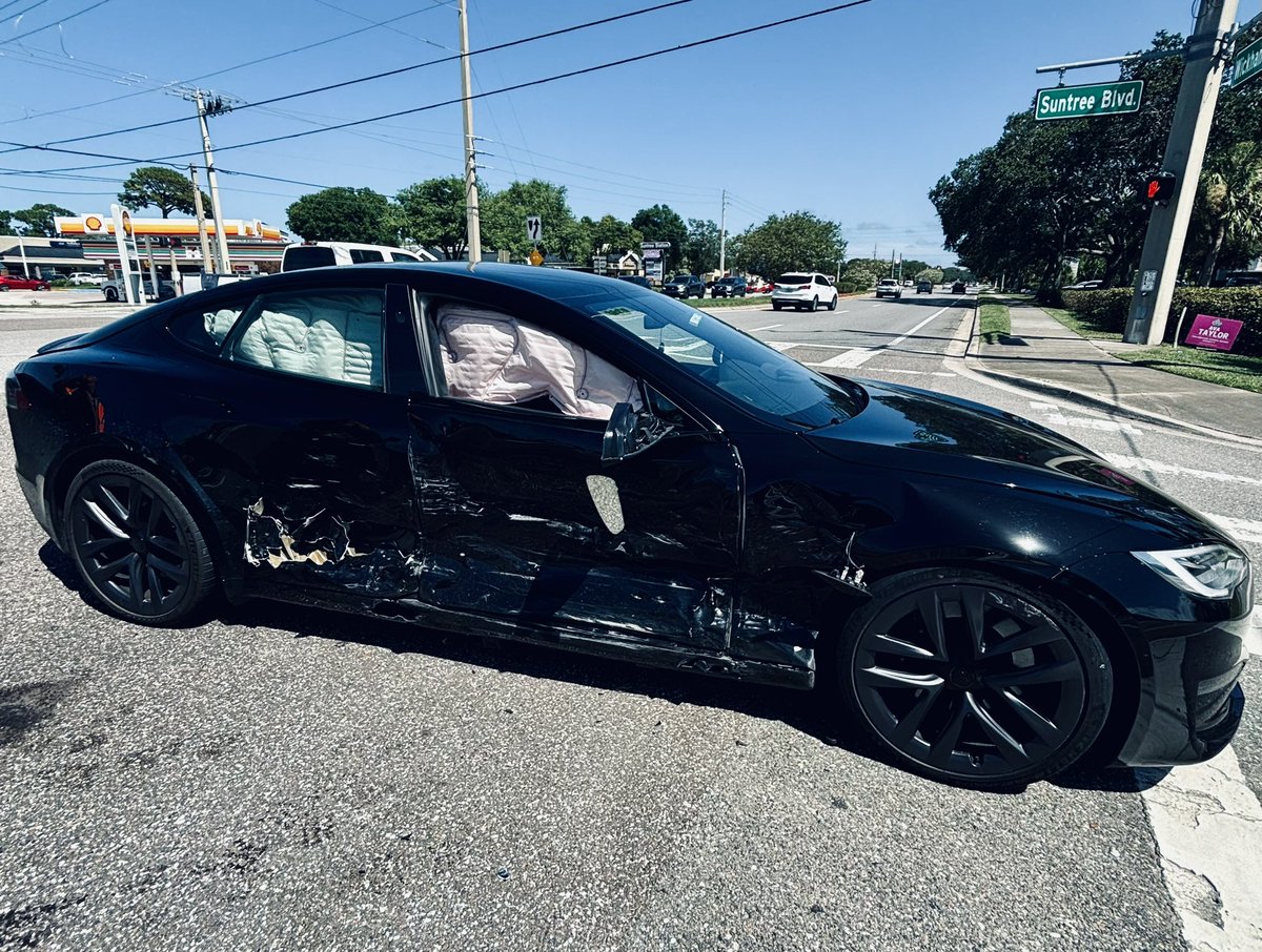 Eva McMillan ♥️ tweet media