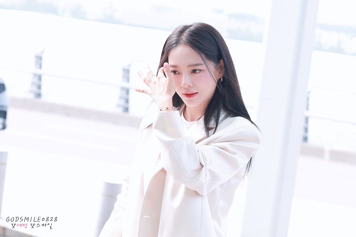 240704 ICN 

<a href="/0828_kimsejeong/">김세정 KIM SEJEONG</a>
#김세정 #세정 #갓세정 #kimsejeong #sejeong #キムセジョン #金世正