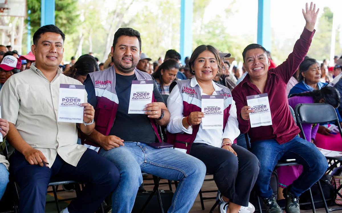 En Asunción Nochixtlán realizamos el foro sobre la Reforma al Poder Judicial con el objetivo de informar a la ciudadanía sobre los mitos y realidades de esta iniciativa. 

Las y los mexicanos necesitamos un Poder Judicial que esté al servicio del pueblo.