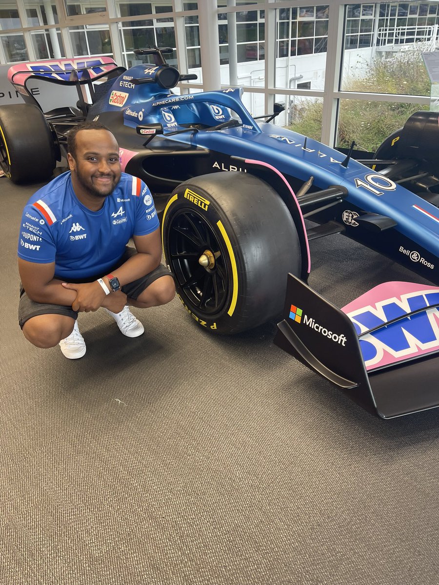 ahmednur94's tweet photo. F1 returning to the UK this weekend has given me fond memories of my visit to @AlpineF1Team at Enstone last year. Amazing and inspiring people work there and I hope it’s converted to success very soon. Love this incredible team! 🩷💙🇬🇧. #AllezAlpine #BritishGP https://t.co/kgRvHE4pfX