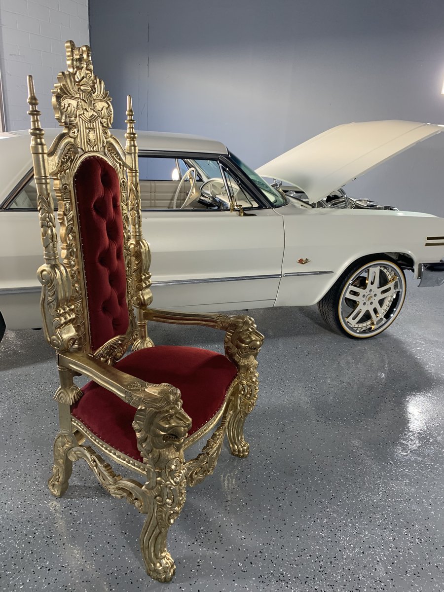 VegasThrones's tweet photo. When luxury meets style!!! 📸👑 Our thrones complement any event setting!

📞 (702) 768-9801 | ✉️ Info@VegasThroneRental.com | 🌐 https://t.co/n9RcGXX2pE https://t.co/HkWV2d72Np