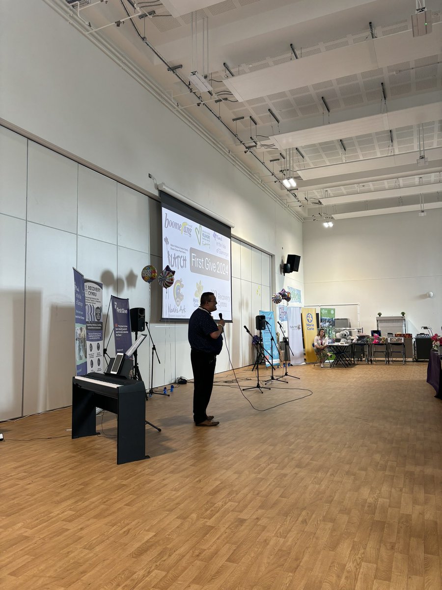 re_saunders's tweet image. So good to return to @PencoedtreHS and see the wonderful things the pupils have done to fundraiser for charity @PencoedtreDc @FirstGiveUK