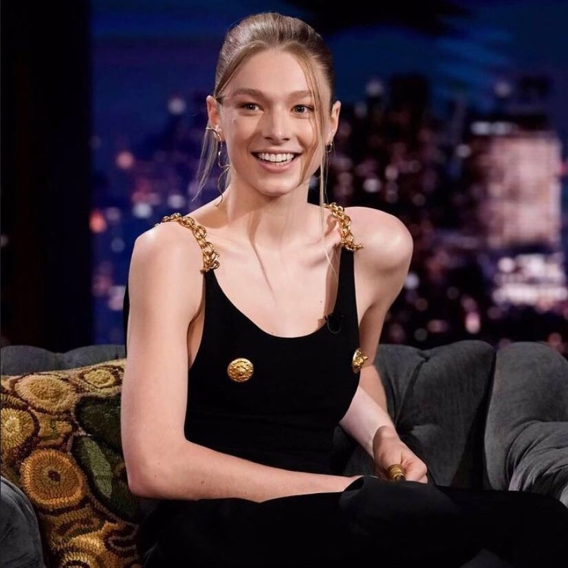Omfg it's the Hunter Schafer nipple dress!