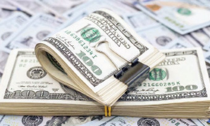 আয়ের চেয়ে ব্যয় বেশি : ১৮ বি‌লিয়ন ডলারের বাণিজ্য ঘাটতিতে দেশ