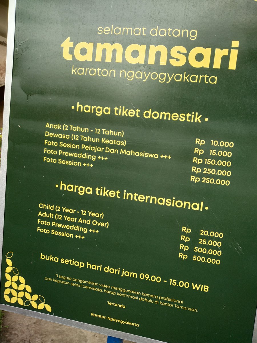 pratiwi2507's tweet image. Sini... sini... 
Wisata Jogja yg murah meriah &amp;amp; bikin kamu kembali ke masa lampau di era Raja-Raja Mataram Kuno. 

💜💚❤

#Tamansari
#Jogja
#traveling
.