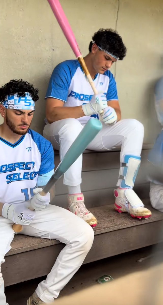 boomstick_13's tweet image. Big league rounds from @boomstick_13 🗣️🔥 #LetThatStickTalk 
.
.
.
 #weplayforkeeps #prospectselect #taterbaseball #tater #baseballshowcase